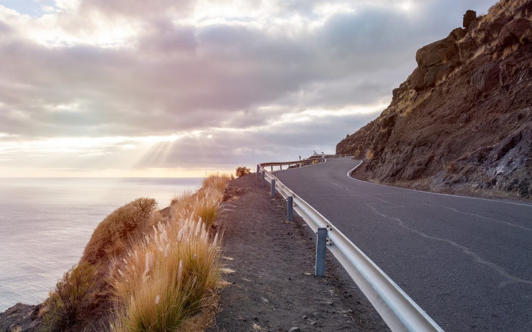 Tell Me About Hiring a Car on Gran Canaria