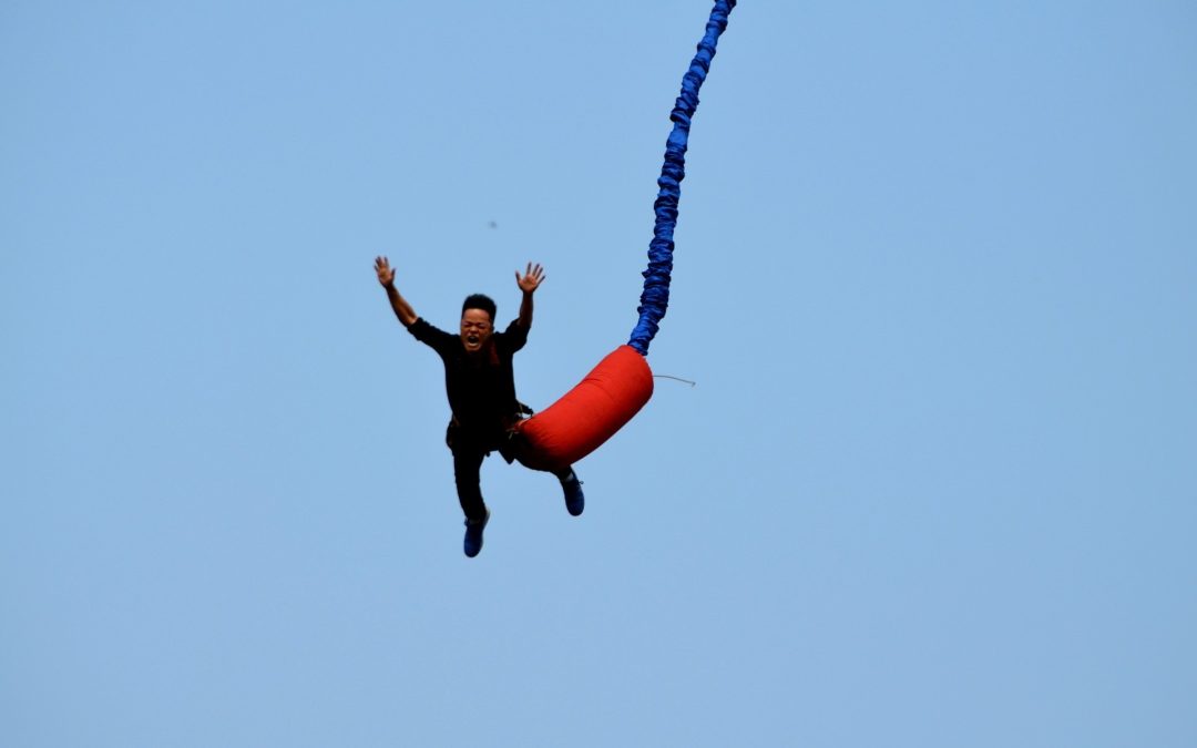 Bungee jumping in the canary islands